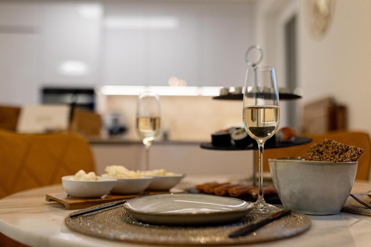 Ferienwohnung Deluxe Sattendorf ภายนอก รูปภาพ