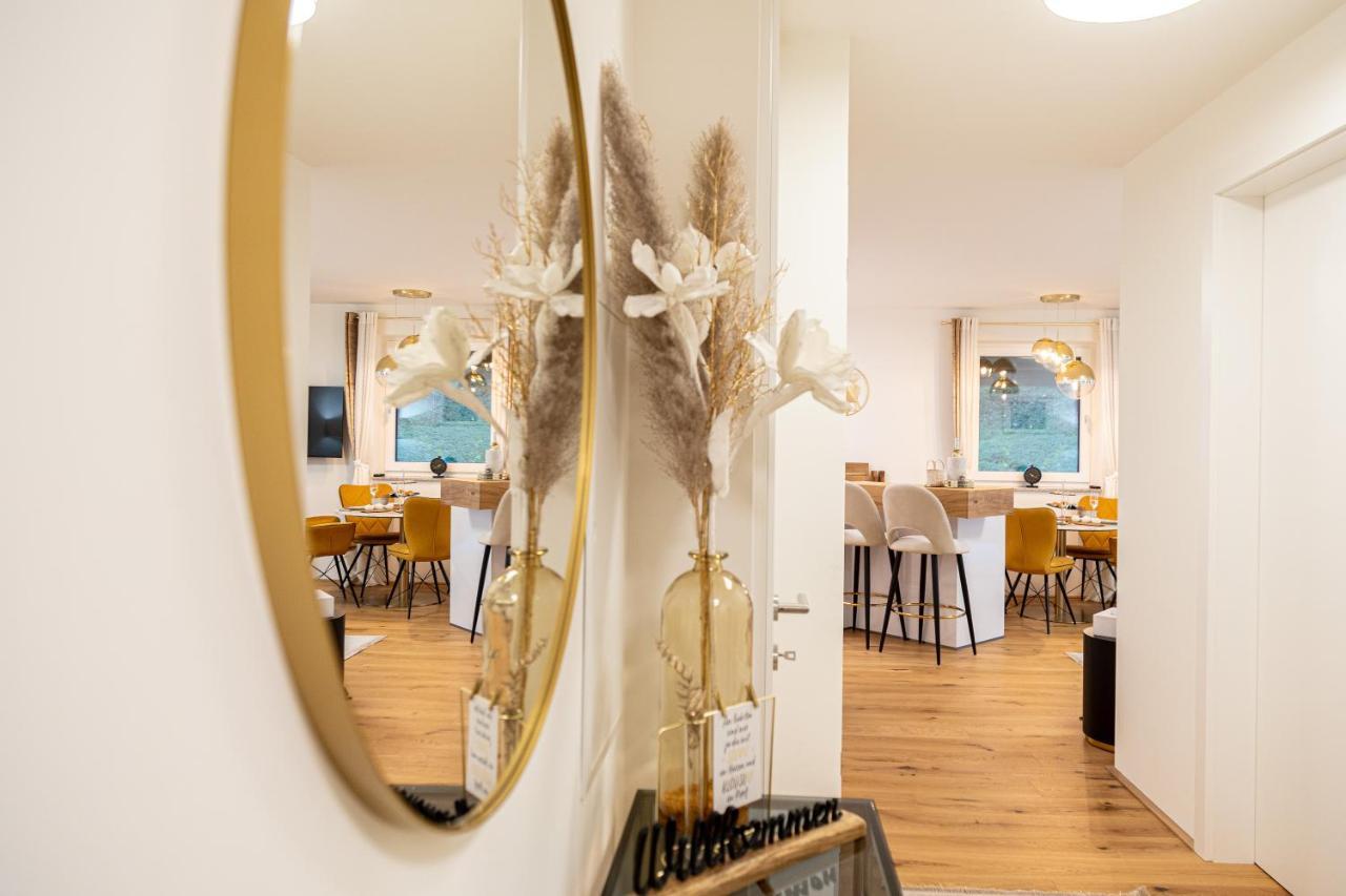 Ferienwohnung Deluxe Sattendorf ภายนอก รูปภาพ